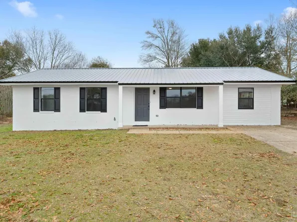 2216 Handy Rd, Cantonment, FL 32533