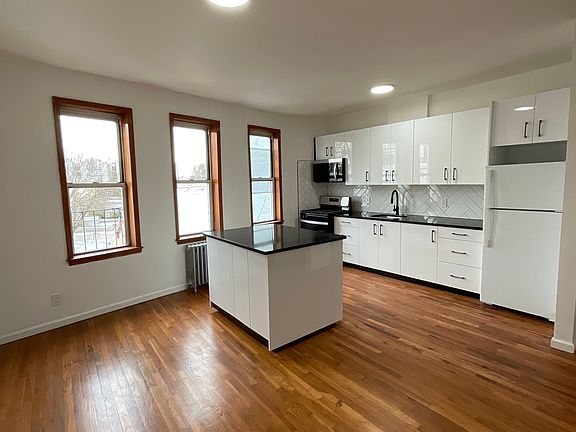 4th image of 8410 5th Ave APT 2