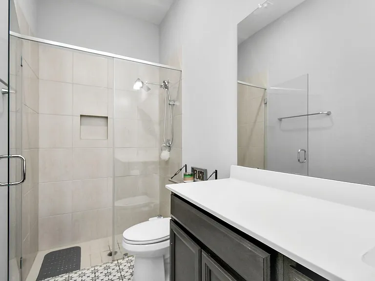 10002 Serenity Grove Dr — Photo 22