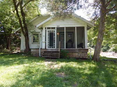 9207 Holmes Rd, Kansas City, MO, 64131