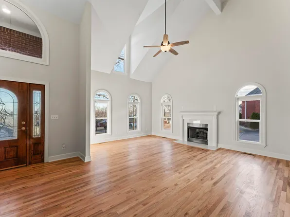 816 Vanessa Dr, Trussville, AL 35173