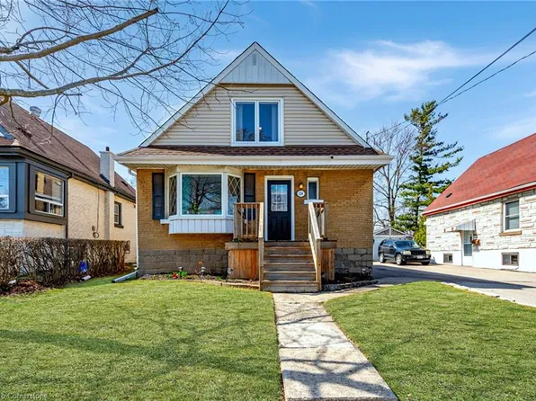 224 E 22nd St, Hamilton, ON L8V 2V7