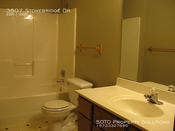 5th image of 3807 Stonebridge Dr