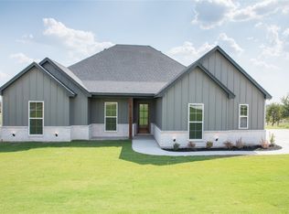 1040 Bermes Ct, Weatherford, TX 76087