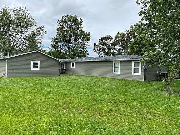 3rd image of 1190 E County Road 1050 N