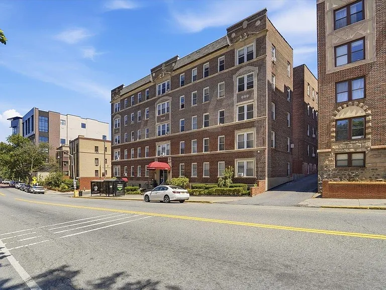 6045 Boulevard East #E4 — Photo 25