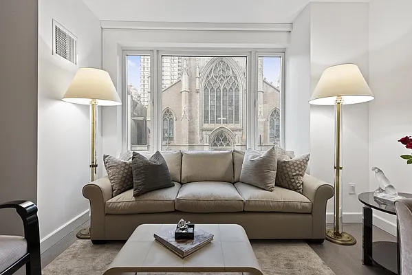 Sold by Nest Seekers International | media 13