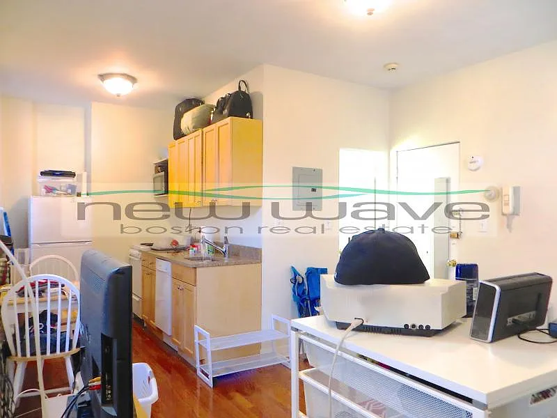 14 Cumberland St #9