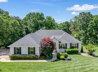 8440 Timber Ridge Dr, Edwardsville, IL 62025