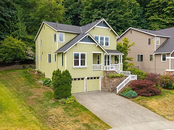 2nd image of 10625 NE 173rd Place