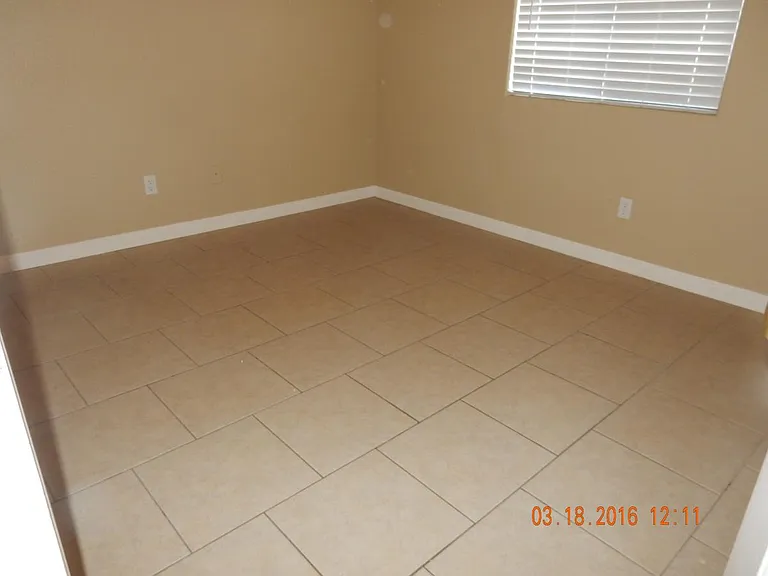 bedroom2
