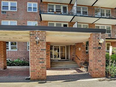 34 Pearsall Avenue #2E, Glen Cove, NY, 11542