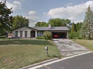 309 Spring Dr, Delavan, WI 53115