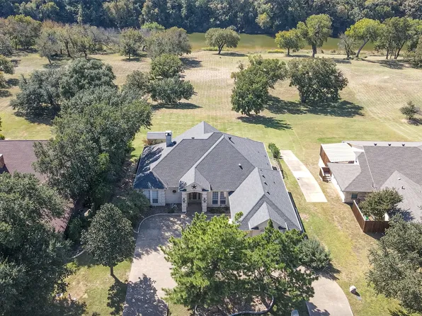 9304 Ravenswood Rd, Granbury, TX 76049
