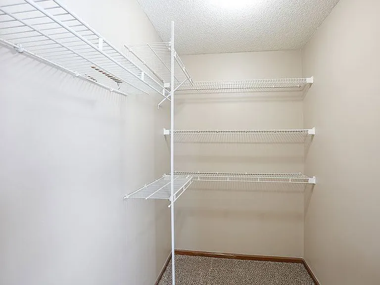 South Park Apartments — Photo 12