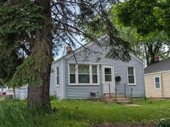 3171 South Brust AVENUE, Milwaukee, WI 53207