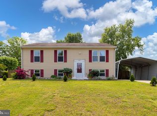 6904 Ridge Way Dr, Fredericksburg, VA 22407