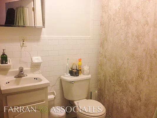 Rented by Farran & Associates | media 40