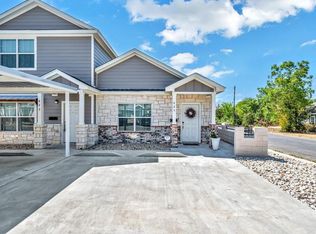 425 Spring St, Mc Gregor, TX 76657