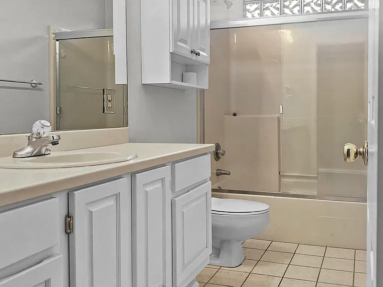 216 Sundial St — Photo 10