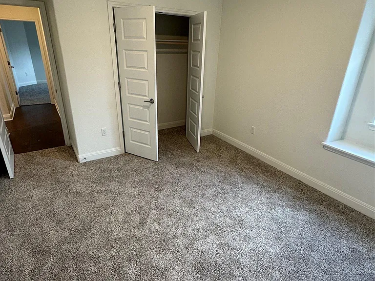 17901 Civorno Dr — Photo 31