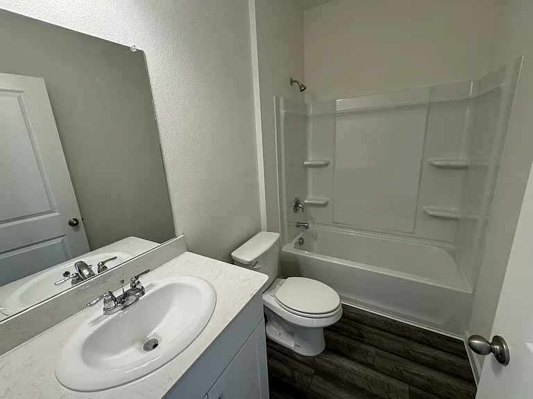 219 Savannah Way — Photo 14