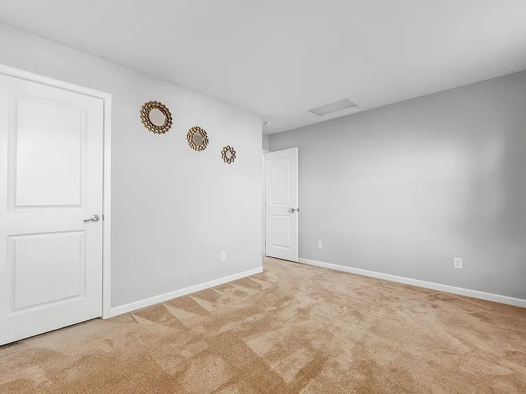 238 Ensigns Ln — Photo 34