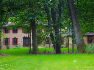1640 Hillsboro Ave SE, Grand Rapids, MI 49546