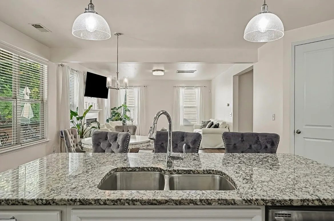 Hunton Dale Rd NW, Concord — Photo 1