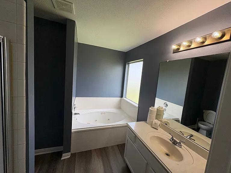 2403 Orchard Run Way — Photo 9