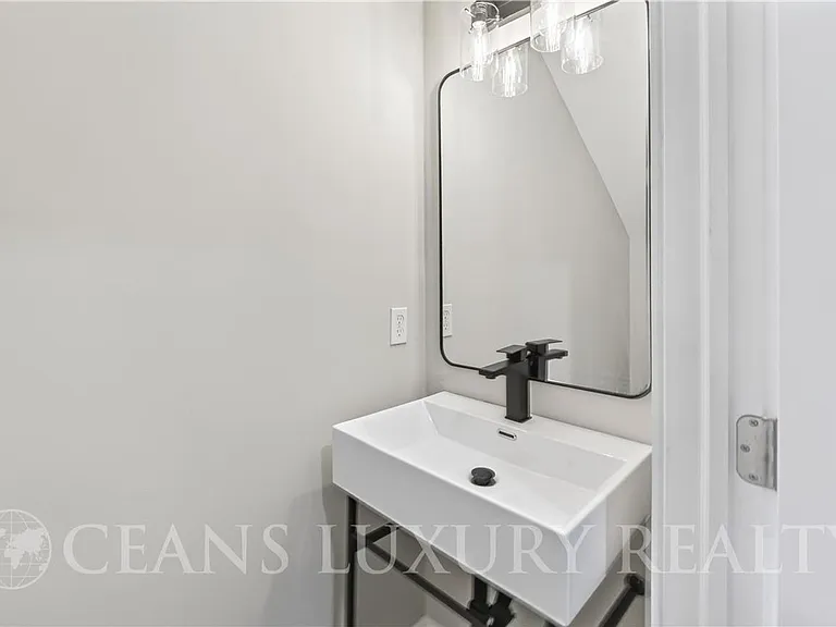 337 Rutledge Ave — Photo 12