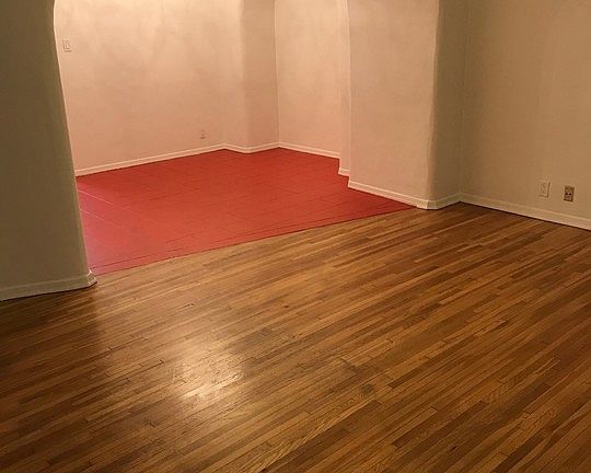 3rd image of 9910 Robbins Dr