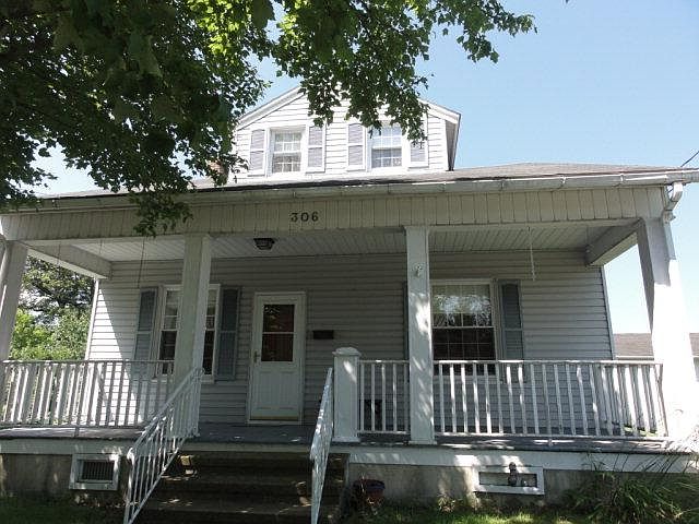 1st image of 306 S Wylam St