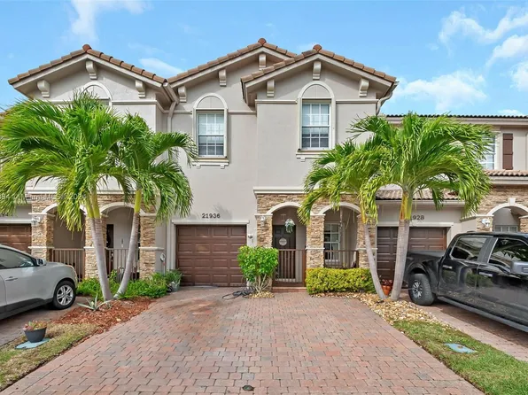 21936 SW 93rd Pl, Cutler Bay, FL 33190