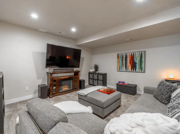 255 Matterhorn Dr #Id1339769p, Park City, UT 84098