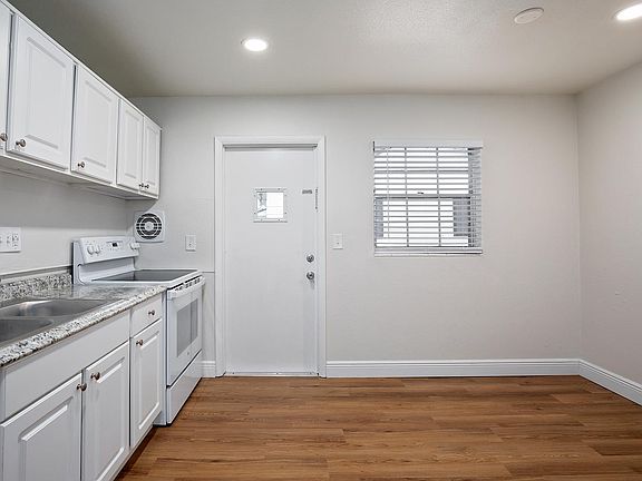 2nd image of 101 Bumby Ave #B22
