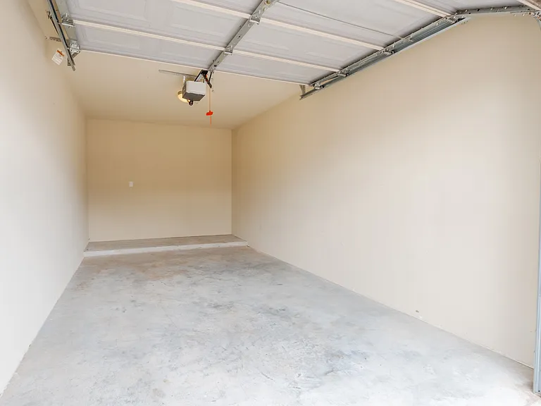 Imperial Lofts — Photo 7