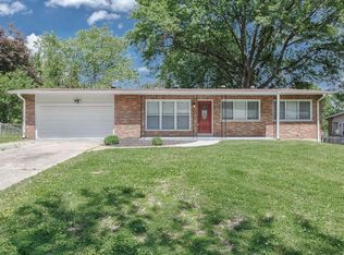 2029 Northaire Ln, Saint Louis, MO 63138