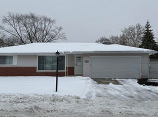 2626 S Daycor Dr, Peoria, IL
