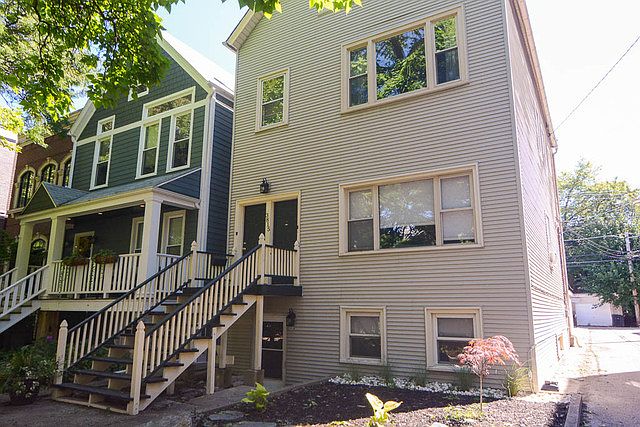 1st image of 3815 N Marshfield Ave #1