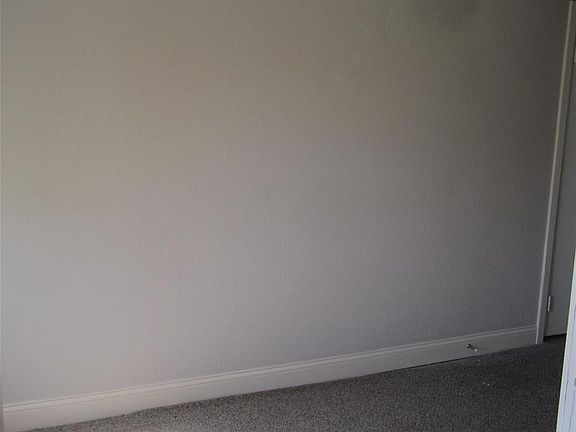 3rd image of 16123 Fm 2404