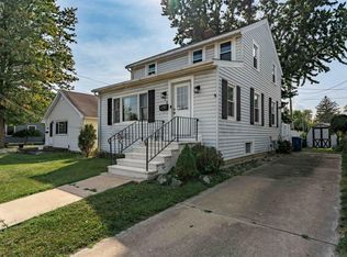 218 Elm St, Pt Clinton, OH 43452