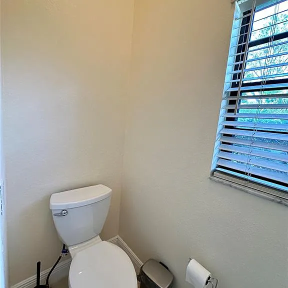 8133 Misty Oaks Blvd — Photo 10