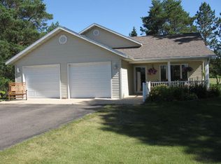 25150 Oakland Beach Ln, Detroit Lakes, MN 56501