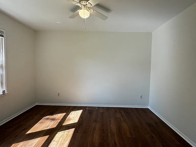 3310 Winchester Dr — Photo 20