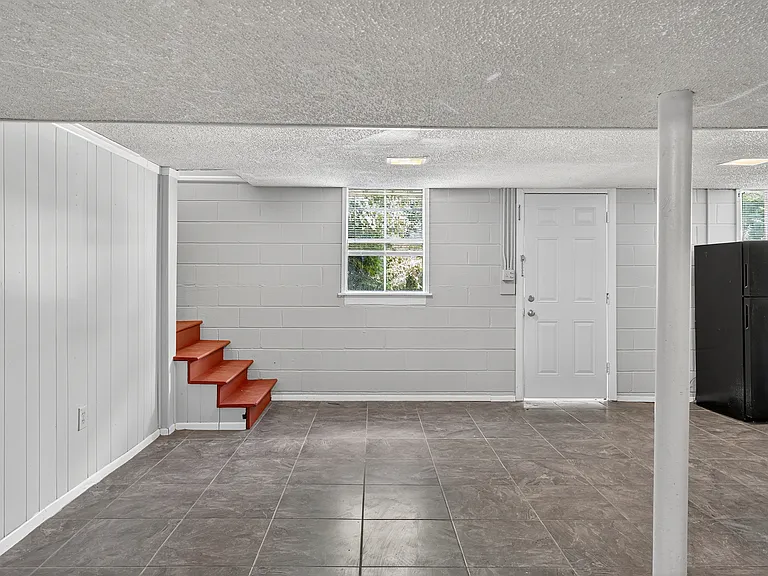 246 Bonnabrook Dr — Photo 37