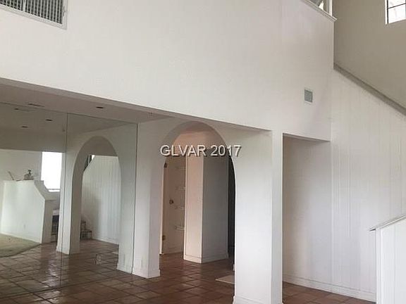 3rd image of 3036 Harborside Dr
