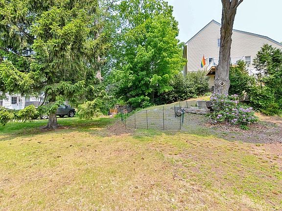 3rd image of 66 Hamilton St #3
