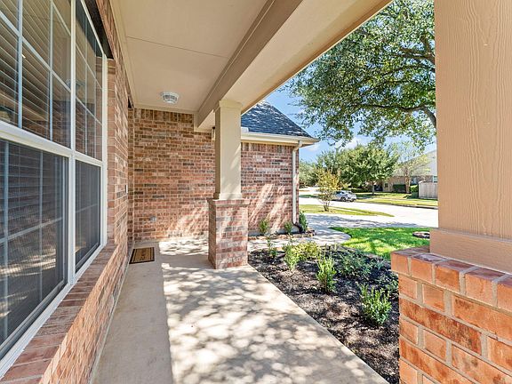 4th image of 9410 Brackenton Crest Dr