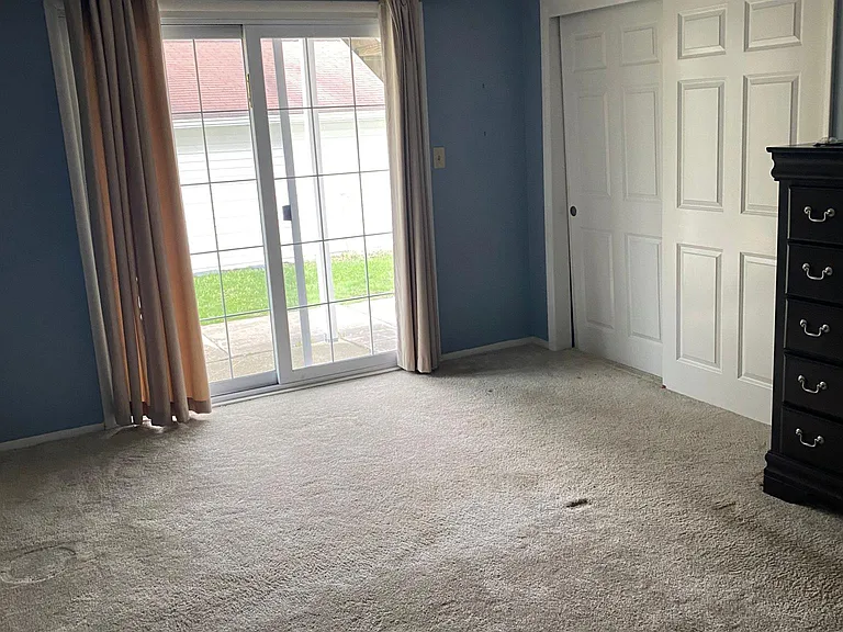 116 Wellington Ct #116 — Photo 6